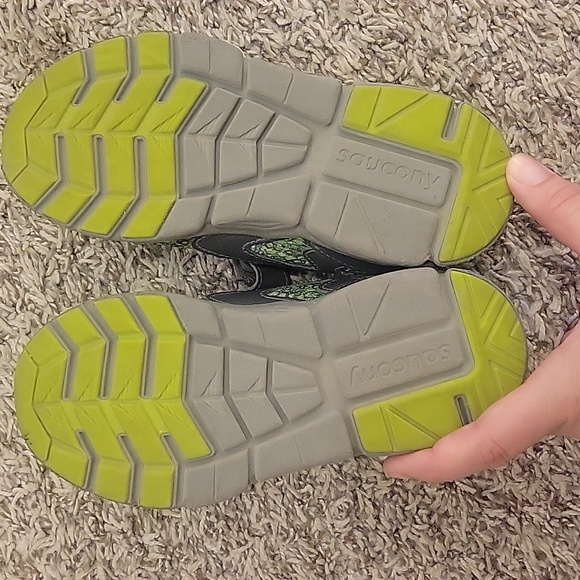 Boys Shoe Lot, 2 Pairs, Sandals And Tennis Shoes - Picture 5 of 6